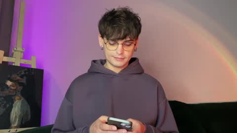 danieltuckerr online show from 22, 4, 2026