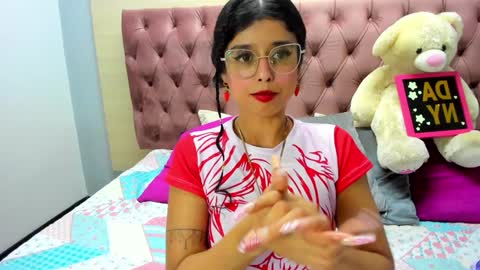 Snapshot of daniibelluci chatting on 24, 1, 2025 DaniiBelluci online show from 24, 1, 2025