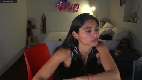 Snapshot of daniisla chatting on 18, 10, 2025 danalle .. online show from 18, 10, 2025