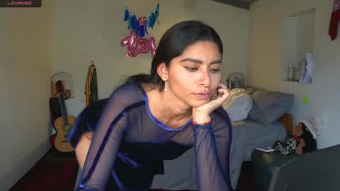 Snapshot of daniisla chatting on 30, 10, 2025 danalle .. online show from 30, 10, 2025