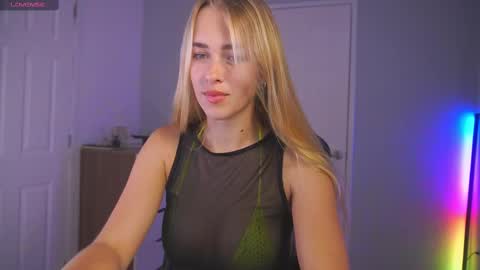 Snapshot of danikadillan chatting on 4, 3, 2025 Hi my name is Anna. Please say hello I like to chat with you. If u have request use Tip option .Thank you online show from 4, 3, 2025