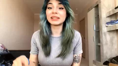 Snapshot of danikalazarini chatting on 18, 2, 2026 Melissa online show from 18, 2, 2026