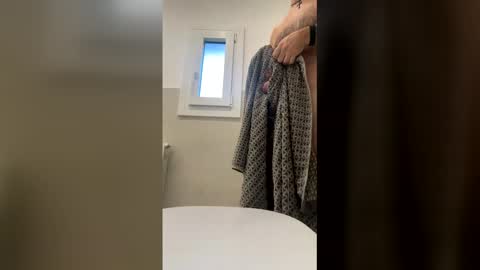 danikamc online show from 12, 4, 2026