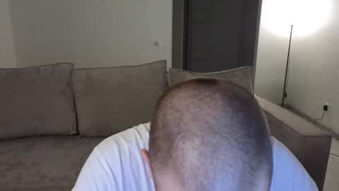 Snapshot of danila_trezzini chatting on 5, 7, 2026 danila online show from 5, 7, 2026