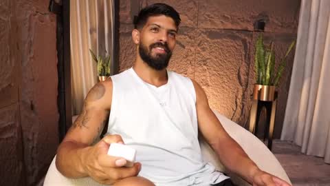 Dann saenz online show from 4, 4, 2026