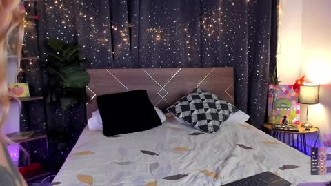 Snapshot of danna__castle chatting on 28, 12, 2024 Dannacastle online show from 28, 12, 2024