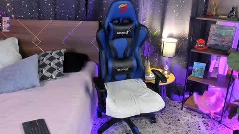 Snapshot of danna__castle chatting on 22, 2, 2025 Dannacastle online show from 22, 2, 2025