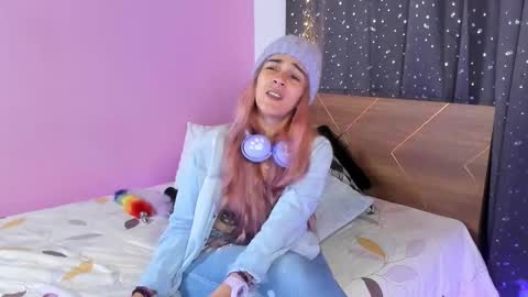 Snapshot of danna__castle chatting on 25, 2, 2025 Dannacastle online show from 25, 2, 2025