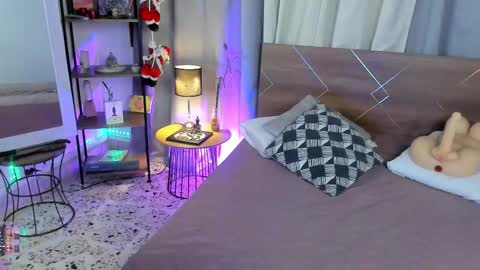 Snapshot of danna__castle chatting on 14, 11, 2025 Dannacastle online show from 14, 11, 2025