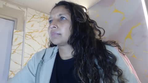 danna_sg online show from 10, 6, 2026