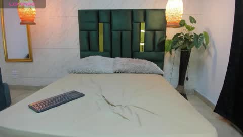 Danna  online show from 3, 10, 2025