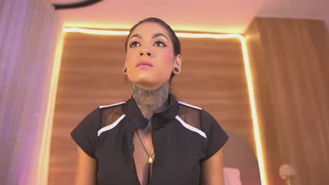 Danna Berlin  online show from 13, 5, 2026