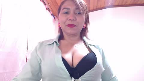 dannamomcerratt online show from 30, 3, 2026