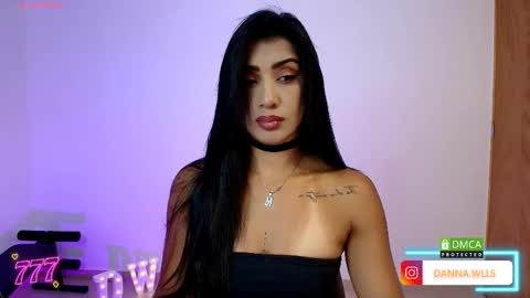 Danna Wells online show from 18, 4, 2026