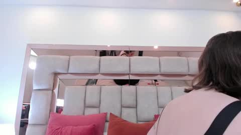 Danna online show from 12, 2, 2026