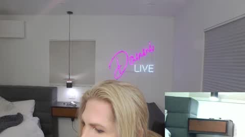 Snapshot of dannidaniels chatting on 28, 1, 2025 DANNI DANIELS online show from 28, 1, 2025