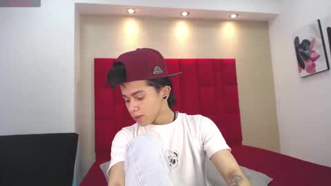 Danny online show from 1, 11, 2025