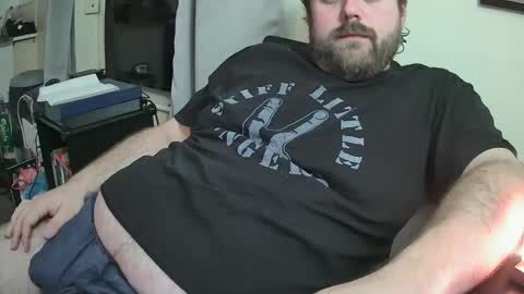 Snapshot of dannyb0y95 chatting on 8, 10, 2025 Danny online show from 8, 10, 2025