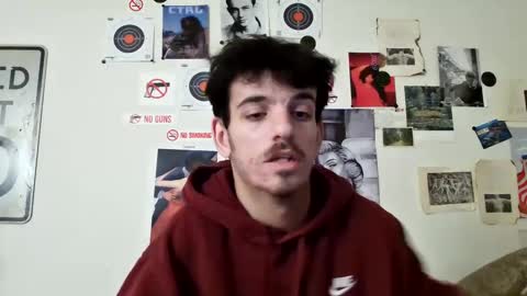 Snapshot of dannynoww chatting on 13, 12, 2024 danny online show from 13, 12, 2024