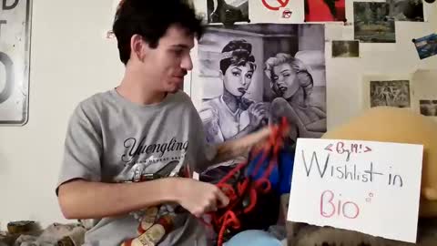 Snapshot of dannynoww chatting on 28, 12, 2024 danny online show from 28, 12, 2024