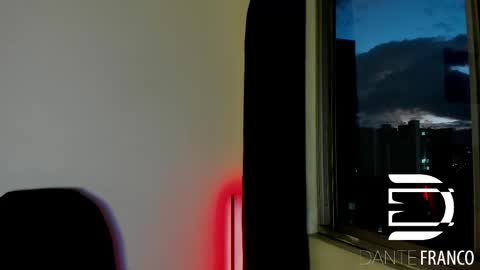 Snapshot of dante_franco chatting on 25, 10, 2025 dante_franco online show from 25, 10, 2025