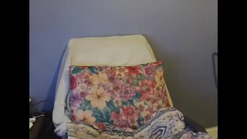 dantehot82 online show from 11, 1, 2025