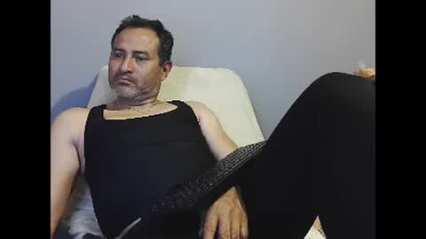 dantehot82 online show from 17, 1, 2025