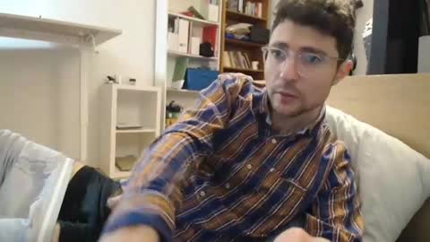 Snapshot of dantheman233 chatting on 20, 12, 2024 Daniel online show from 20, 12, 2024