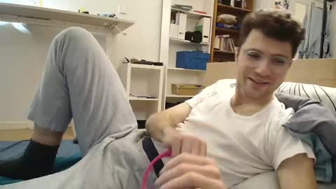 Snapshot of dantheman233 chatting on 6, 1, 2025 Daniel online show from 6, 1, 2025