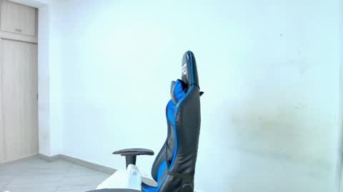 Snapshot of dantraxx chatting on 7, 2, 2026 Dantraxx online show from 7, 2, 2026