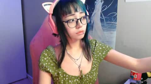 danyelleeyermann online show from 14, 4, 2026