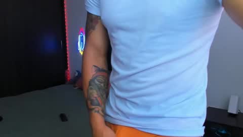 danyfitguy_ online show from 12, 1, 2025