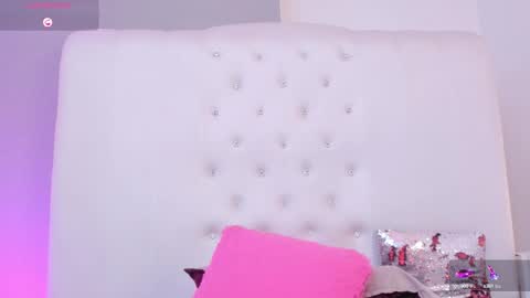 Snapshot of danyfreydell chatting on 15, 10, 2025 online show from 15, 10, 2025