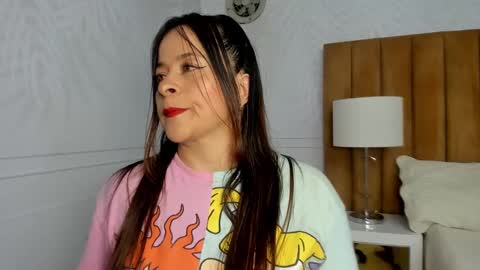 Snapshot of daphne81_ chatting on 2, 3, 2025 Daphne online show from 2, 3, 2025