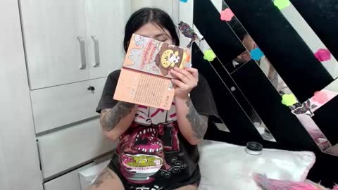 daphne877046 online show from 4, 11, 2025