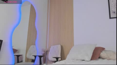 Antonella Mora online show from 15, 2, 2025