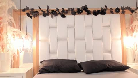 daphne_and_roger online show from 29, 11, 2025