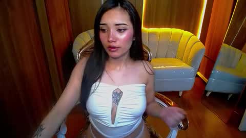 daphne_nicole_b online show from 3, 3, 2026