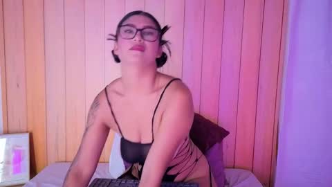 Daphne online show from 12, 11, 2025