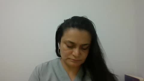 Snapshot of dapnne24 chatting on 17, 1, 2025 dapnne online show from 17, 1, 2025