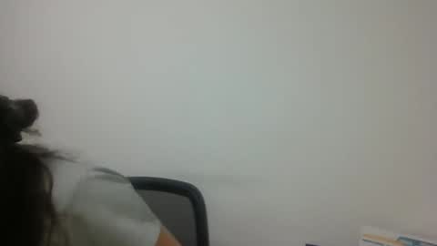 Snapshot of dapnne24 chatting on 27, 10, 2025 dapnne online show from 27, 10, 2025