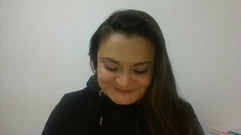 Snapshot of dapnne24 chatting on 31, 10, 2025 dapnne online show from 31, 10, 2025