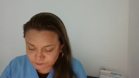 Snapshot of dapnne24 chatting on 26, 11, 2025 dapnne online show from 26, 11, 2025