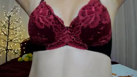 daria_de_luxe online show from 1, 12, 2025