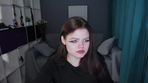 Snapshot of darina_wilson chatting on 8, 3, 2025 Dari the it woman online show from 8, 3, 2025