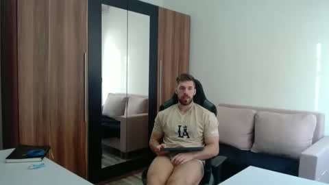 darius_94 online show from 20, 3, 2026