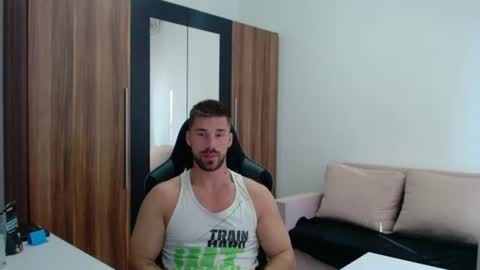 Snapshot of darius_94 chatting on 1, 7, 2026 darius_94 online show from 1, 7, 2026