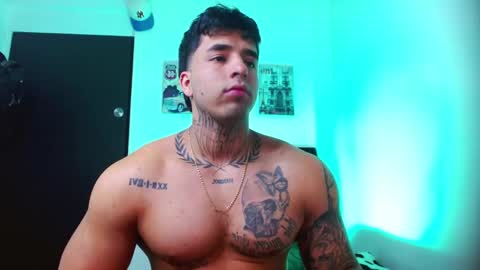 Darius Phoenix  online show from 15, 9, 2025