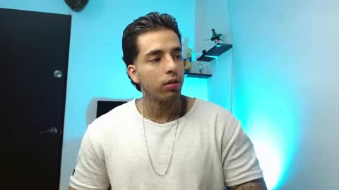 Darius Phoenix  online show from 14, 1, 2026