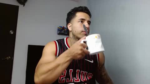 Darius Phoenix  online show from 9, 2, 2026